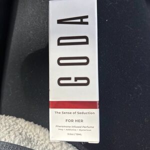 GODA The Sense Of Seduction For Her Pheromone Perfume Oil Attract Romance .5oz